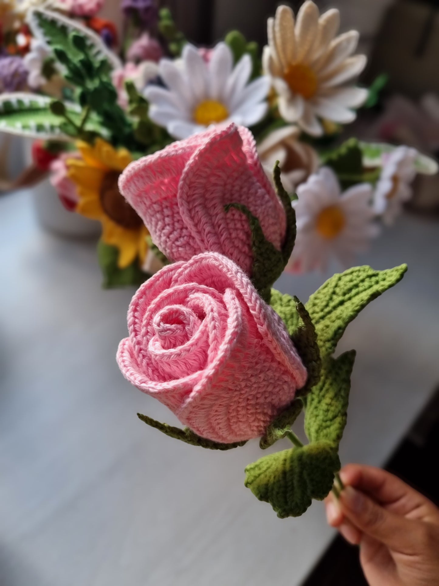 Patrón PDF Rosa Tejida de 8 Pétalos – PDF digital
