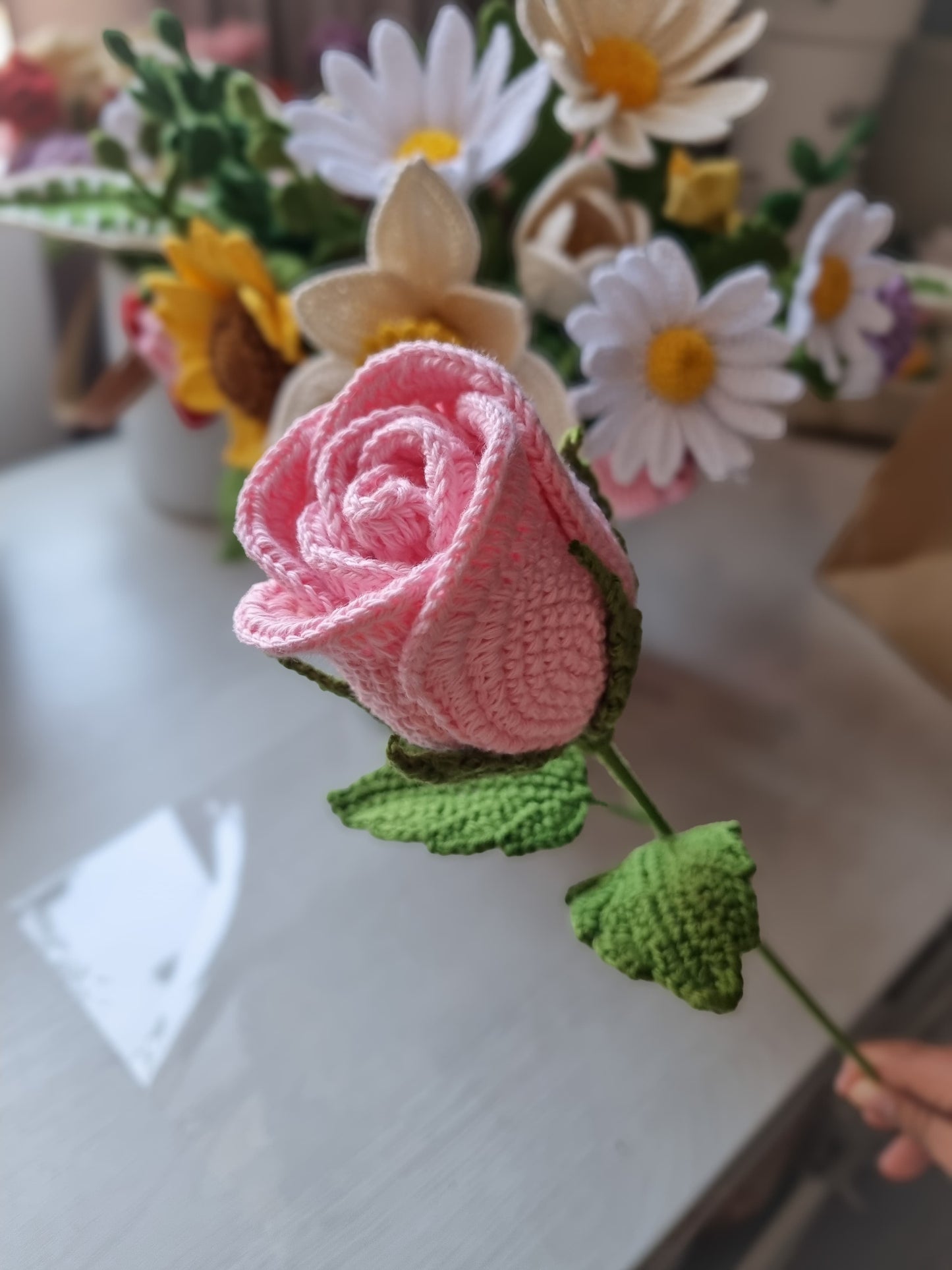 Patrón Rosa Tejida de 8 Pétalos – PDF digital